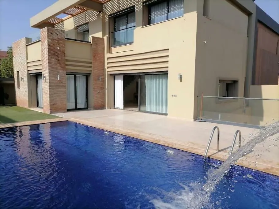 Magnifique Villa De Vacances مراكش